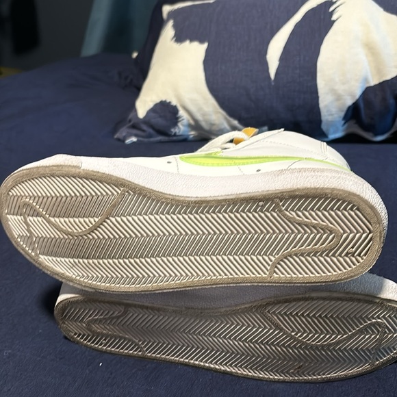 Nike Blazer Mid - Picture 3 of 6